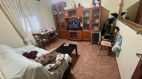 Foto 2 de Casa adosada en venta en Calle Sevilla, Los Villares, Jaén