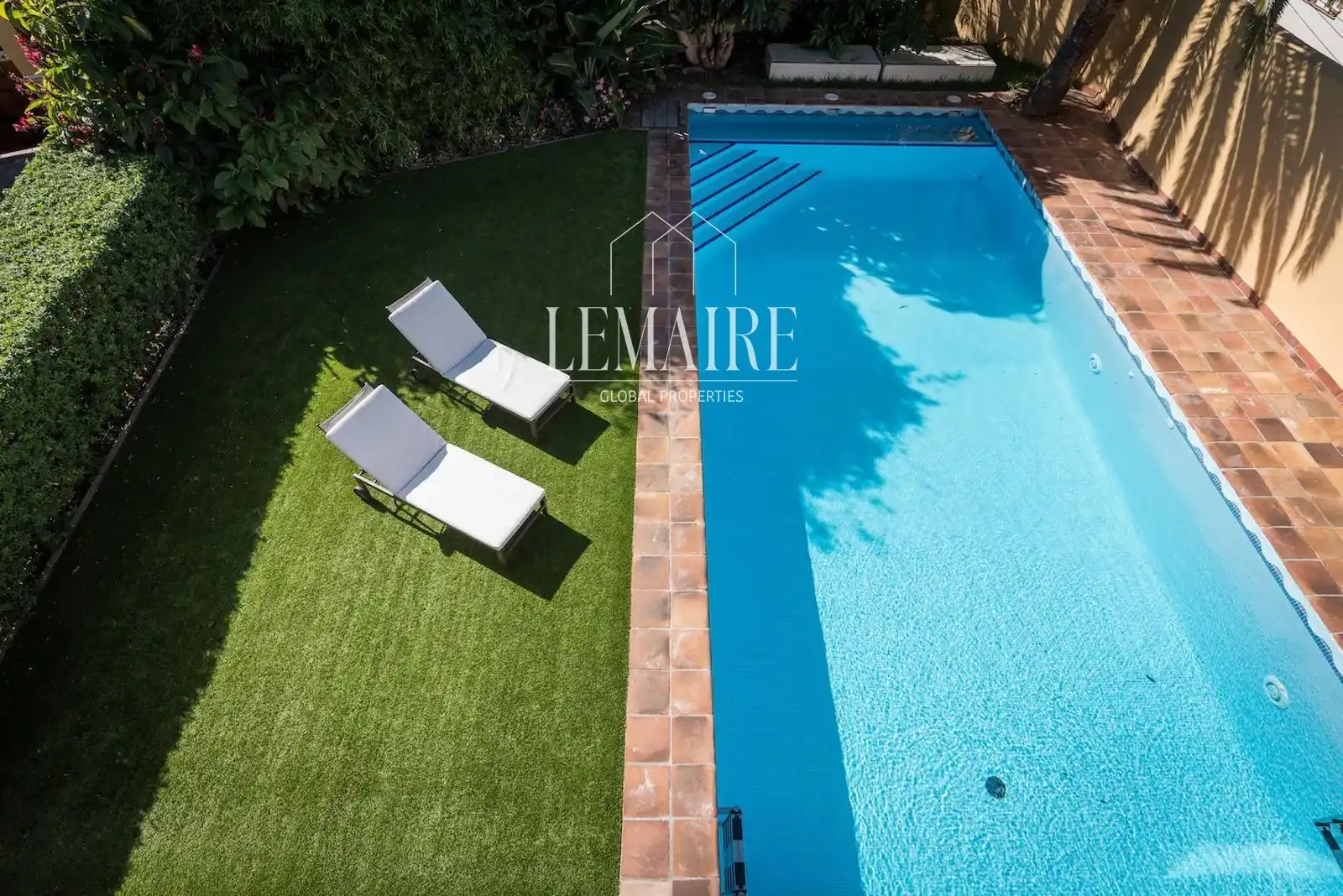 Piscina de Casa o xalet en venda en Playa Jardín
