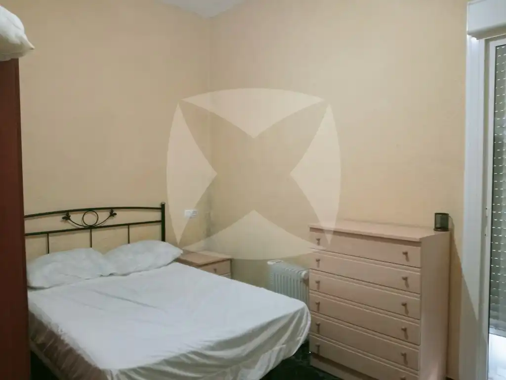 Habitación de Casa o chalet de alquiler en Cáceres con Amueblado