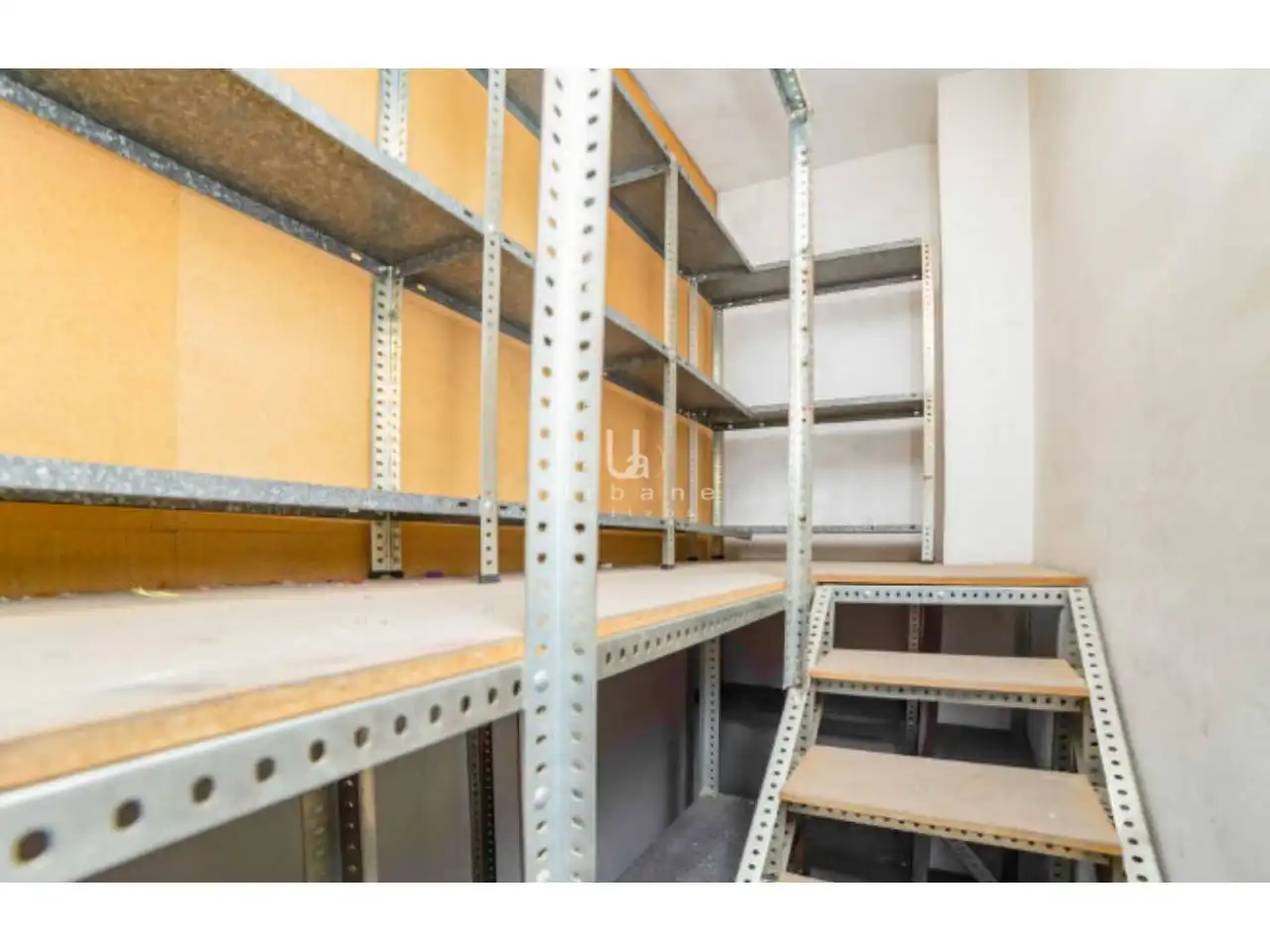 Local comercial en venda a Plaza Cetina, imagen 12