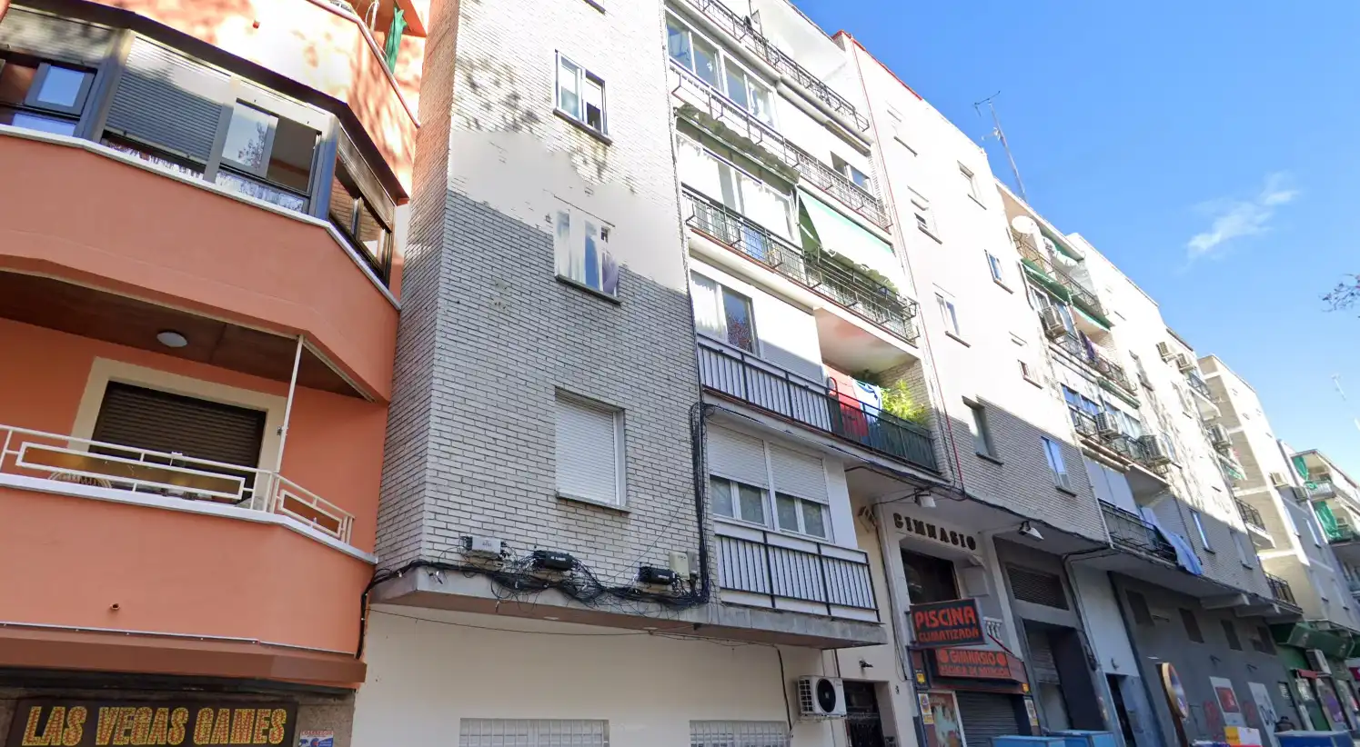 Vista exterior de Casa o xalet en venda en Alcorcón