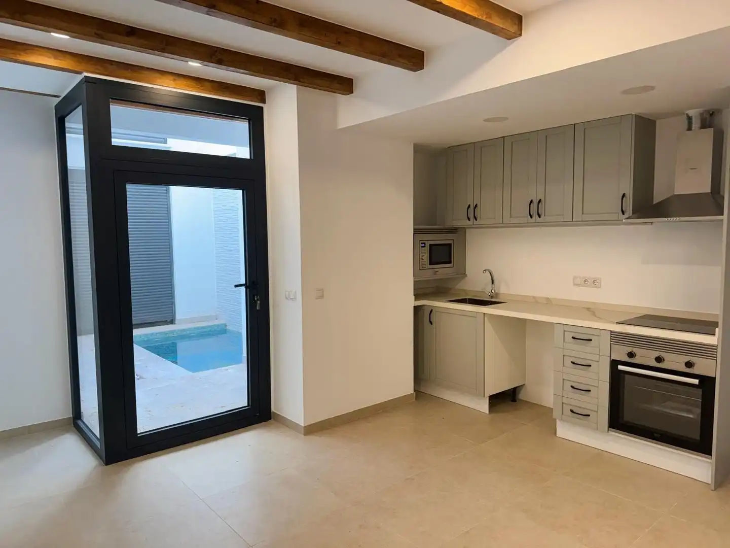 Cocina de Dúplex en venta en Valencia con Aire acondicionado, Calefacción y Terraza