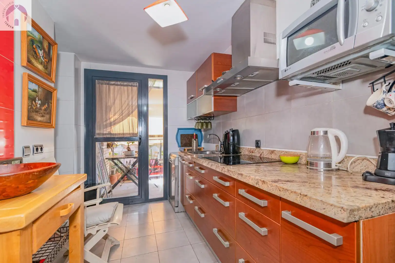 Kitchen of Flat for sale in Granada  with Air Conditioner, Heating and Terrace