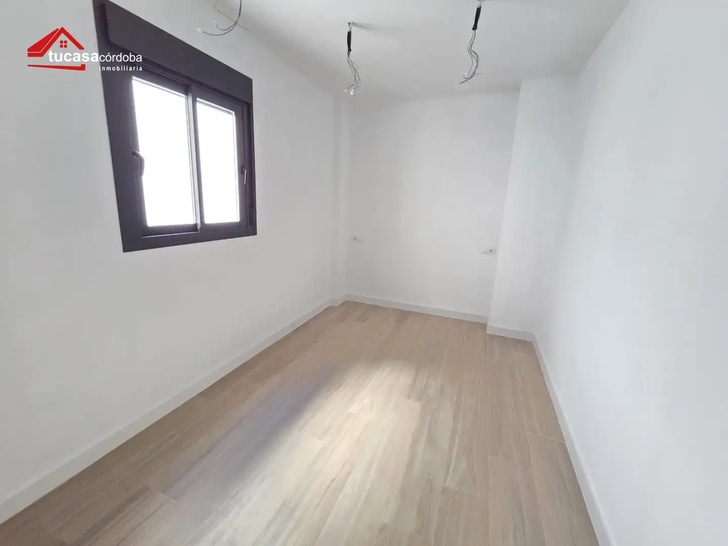 Bedroom of Flat for sale in Córdoba  with Terrace and Community pool