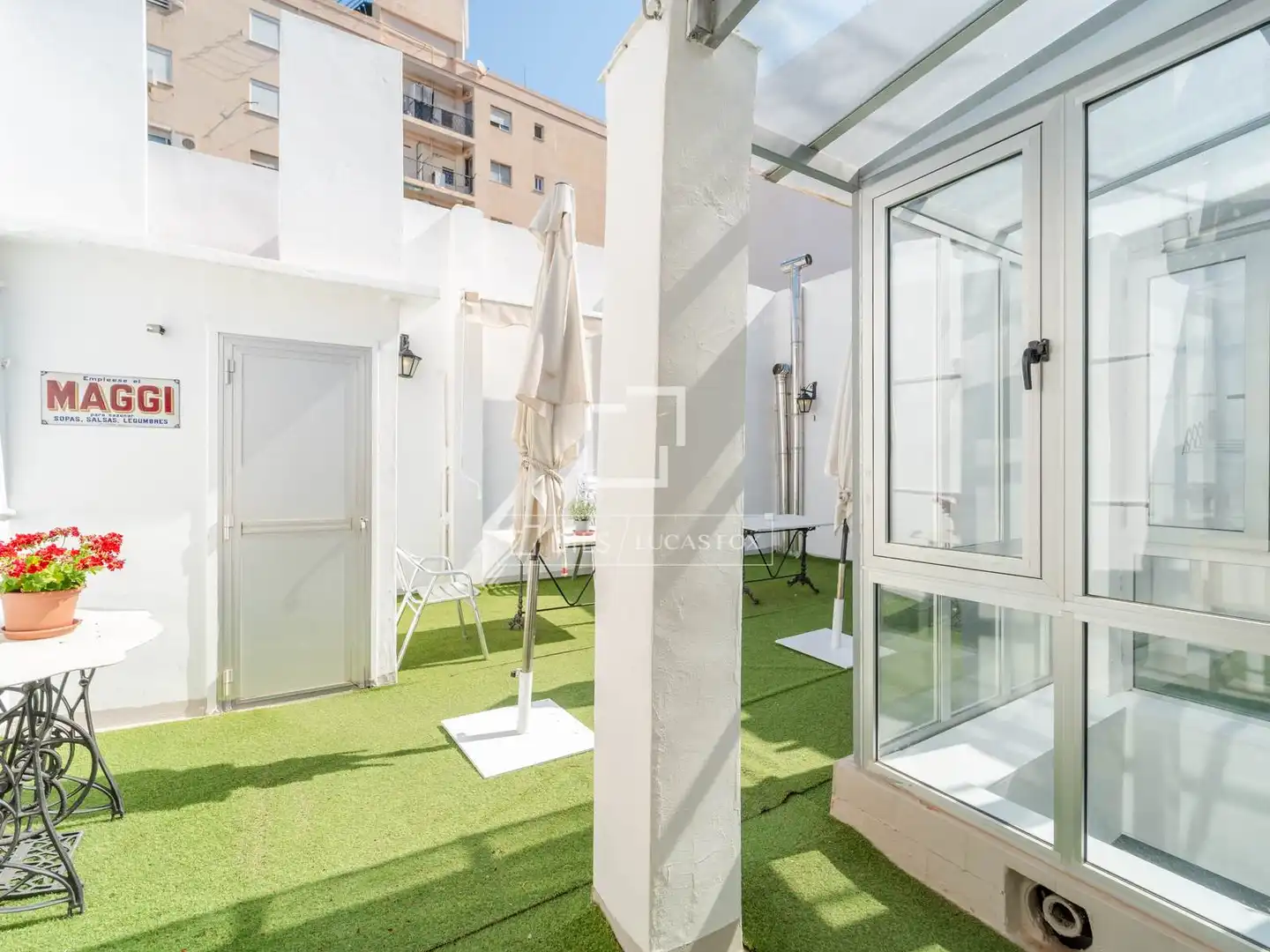 Vista exterior de Casa o chalet en venta en Valencia con Aire acondicionado, Calefacción y Terraza