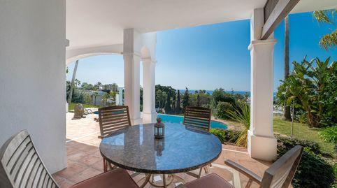 Exclusiva Villa en Río Real con Vistas Panorámicas a Gibraltar y África, imatge 3