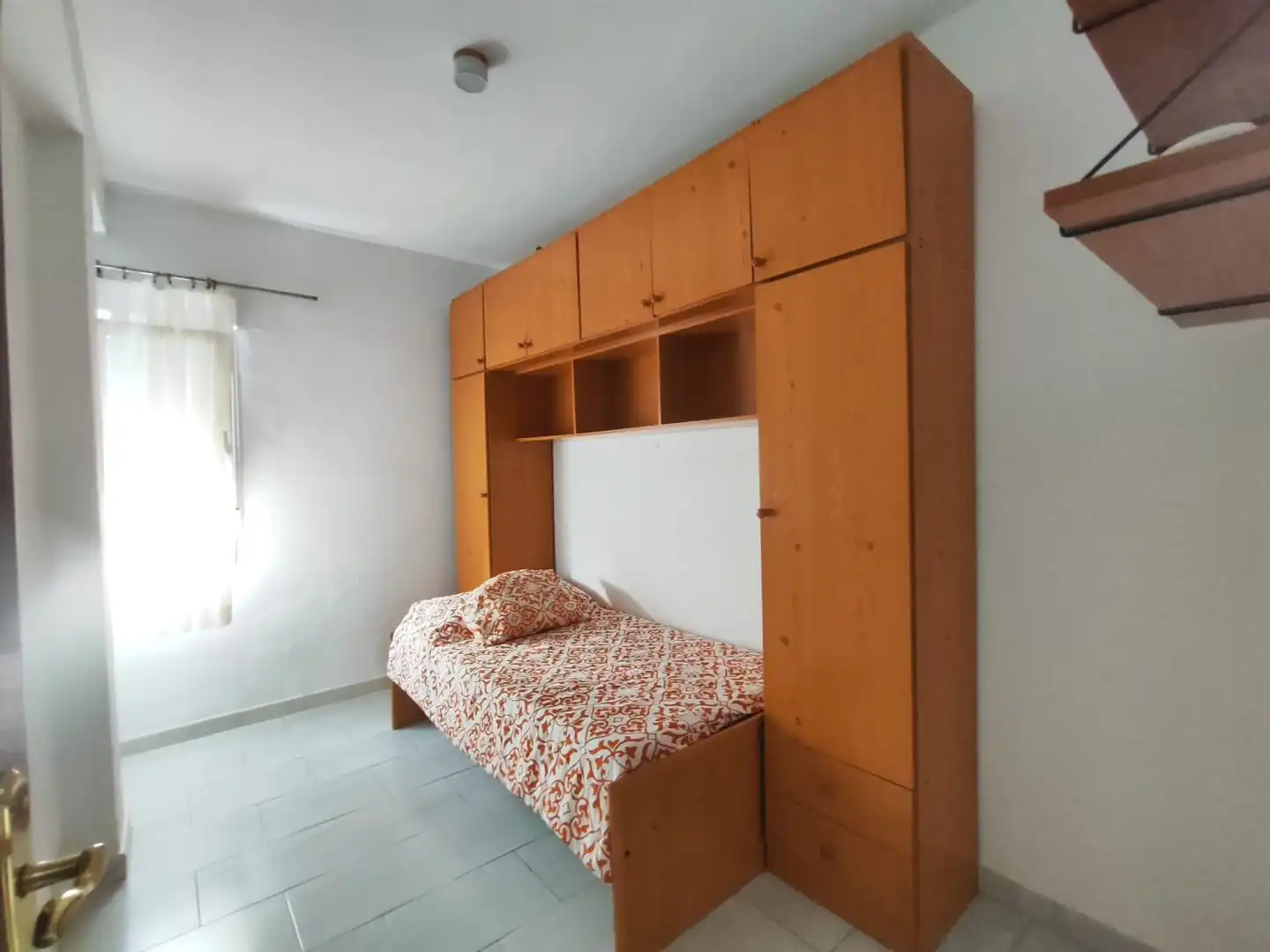Bedroom of Flat for rent in Huelva  with Air Conditioner, Furnished and Balcony