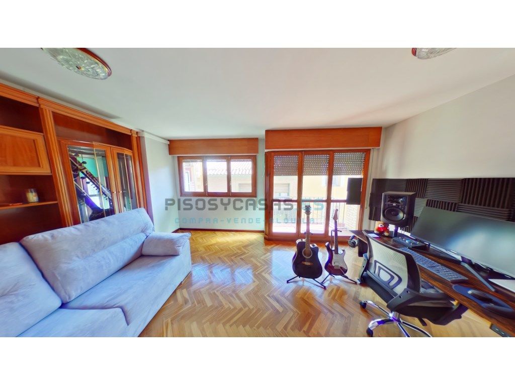 Living room of Flat for sale in Gallur  with Air Conditioner, Terrace and Furnished