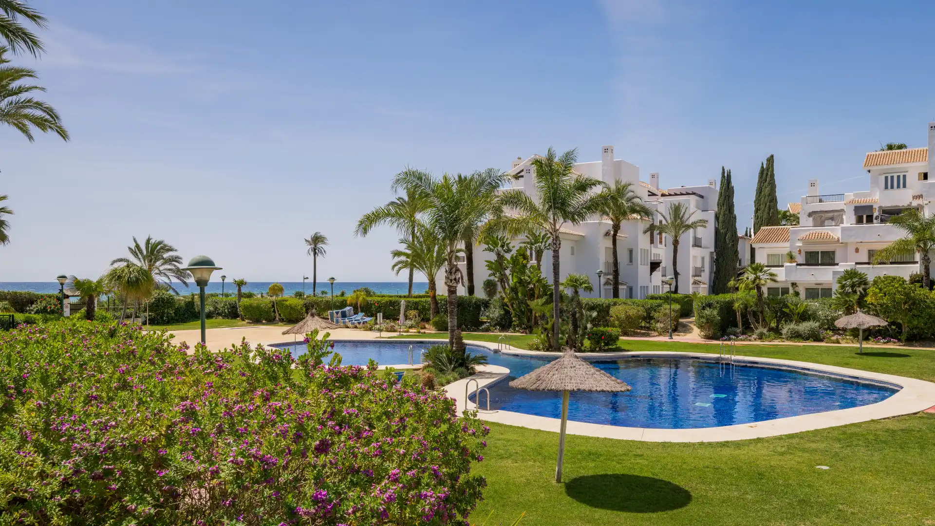 Apartment with pool for sale in Río Real - Los Monteros, imagen 8