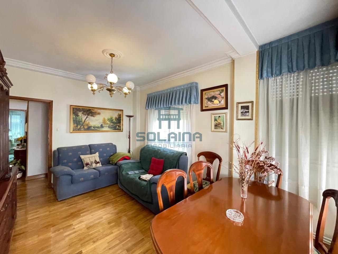 Living room of Flat for sale in Ourense Capital   with Heating, Parquet flooring and Storage room