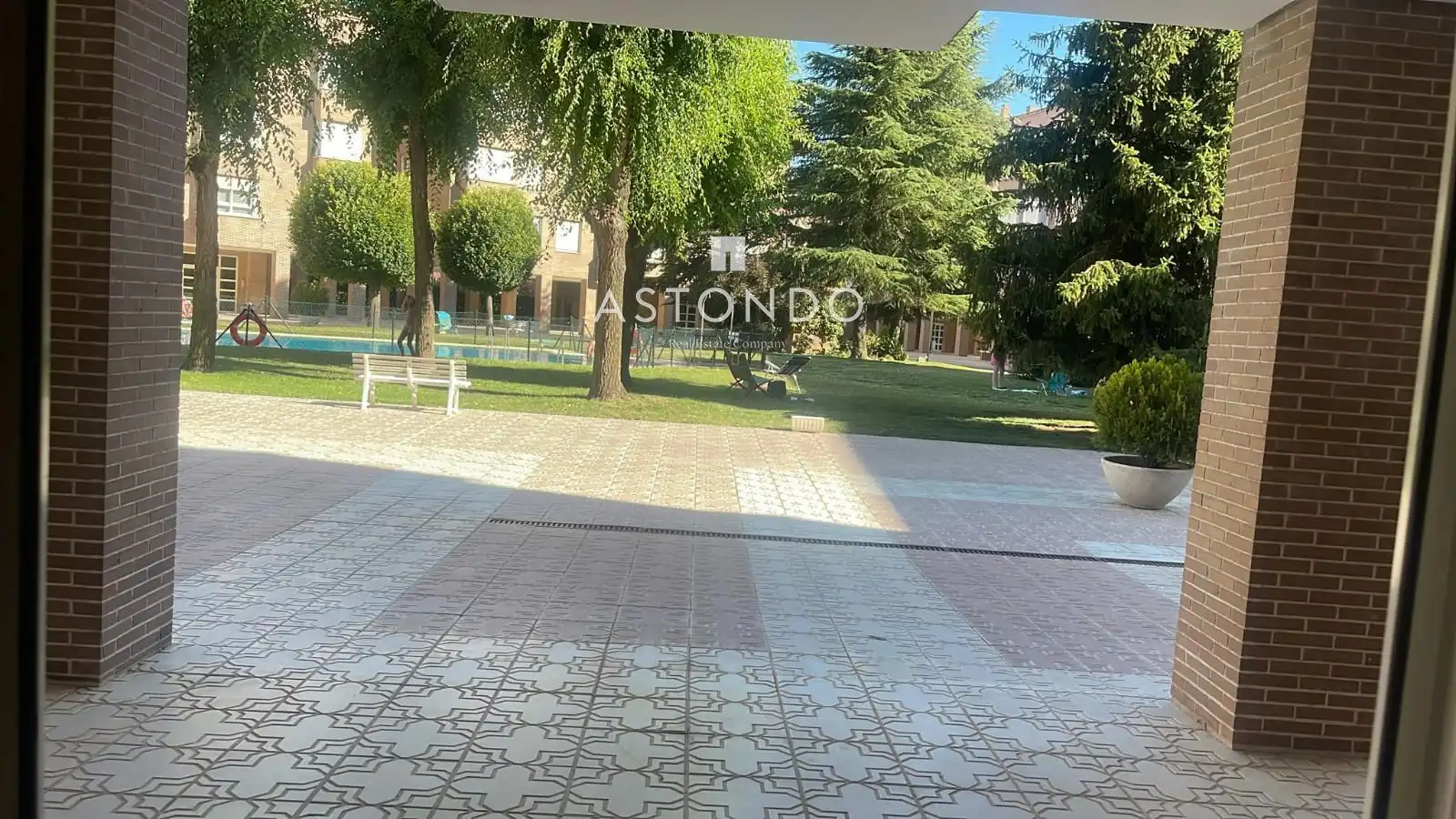 Terrassa de Pis de lloguer en Madrid amb Aire condicionat, Calefacció i Traster