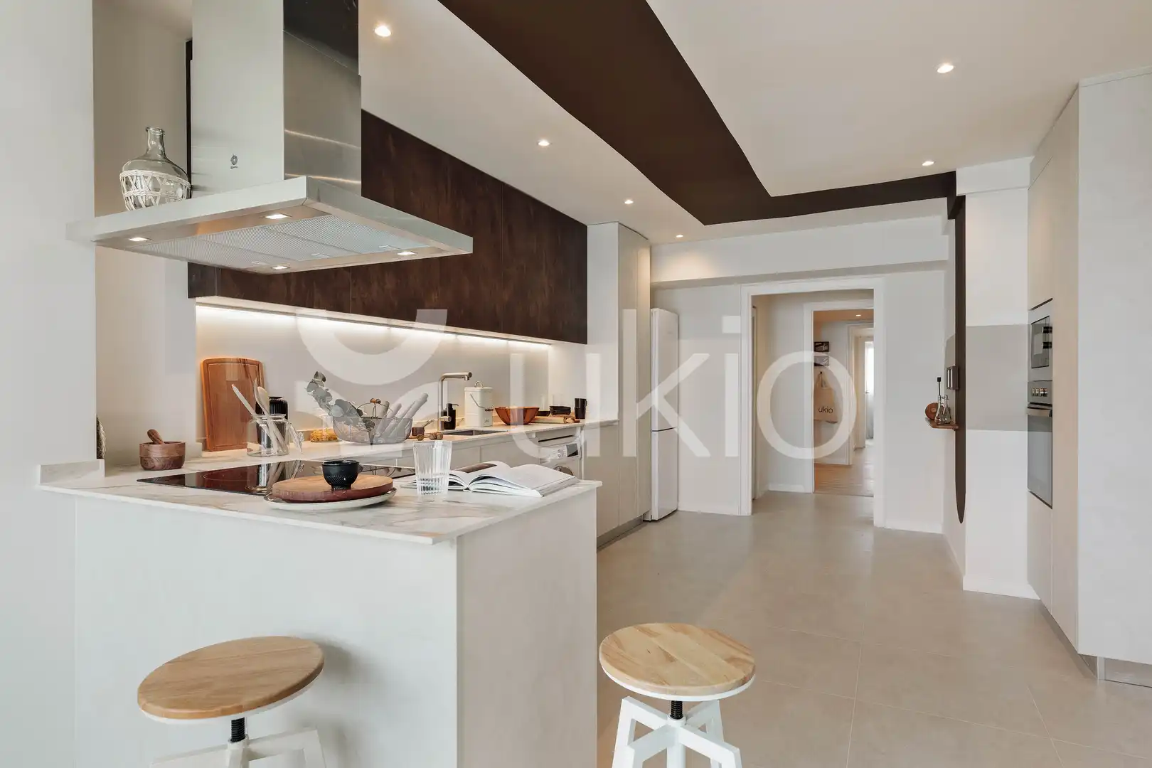 Cuina de Apartament de lloguer en Barcelona amb Aire condicionat, Calefacció i Terrassa