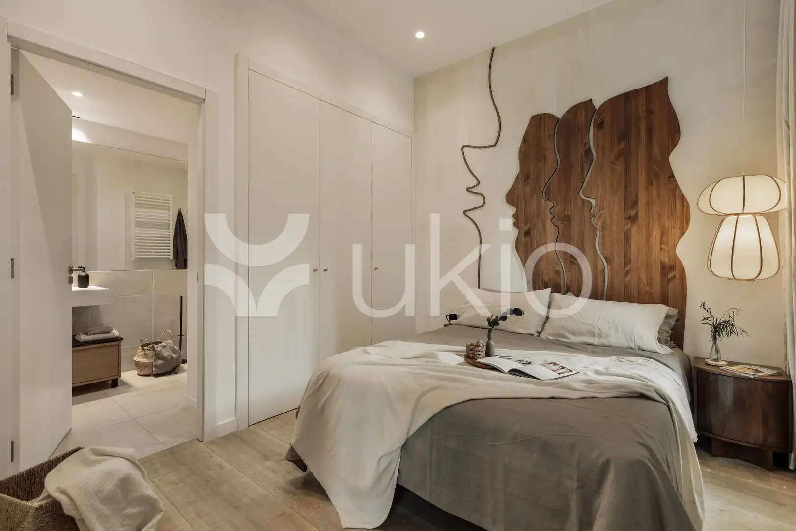 Apartment with terrace to rent in Gran Via de les Corts Catalanes, imagen 4