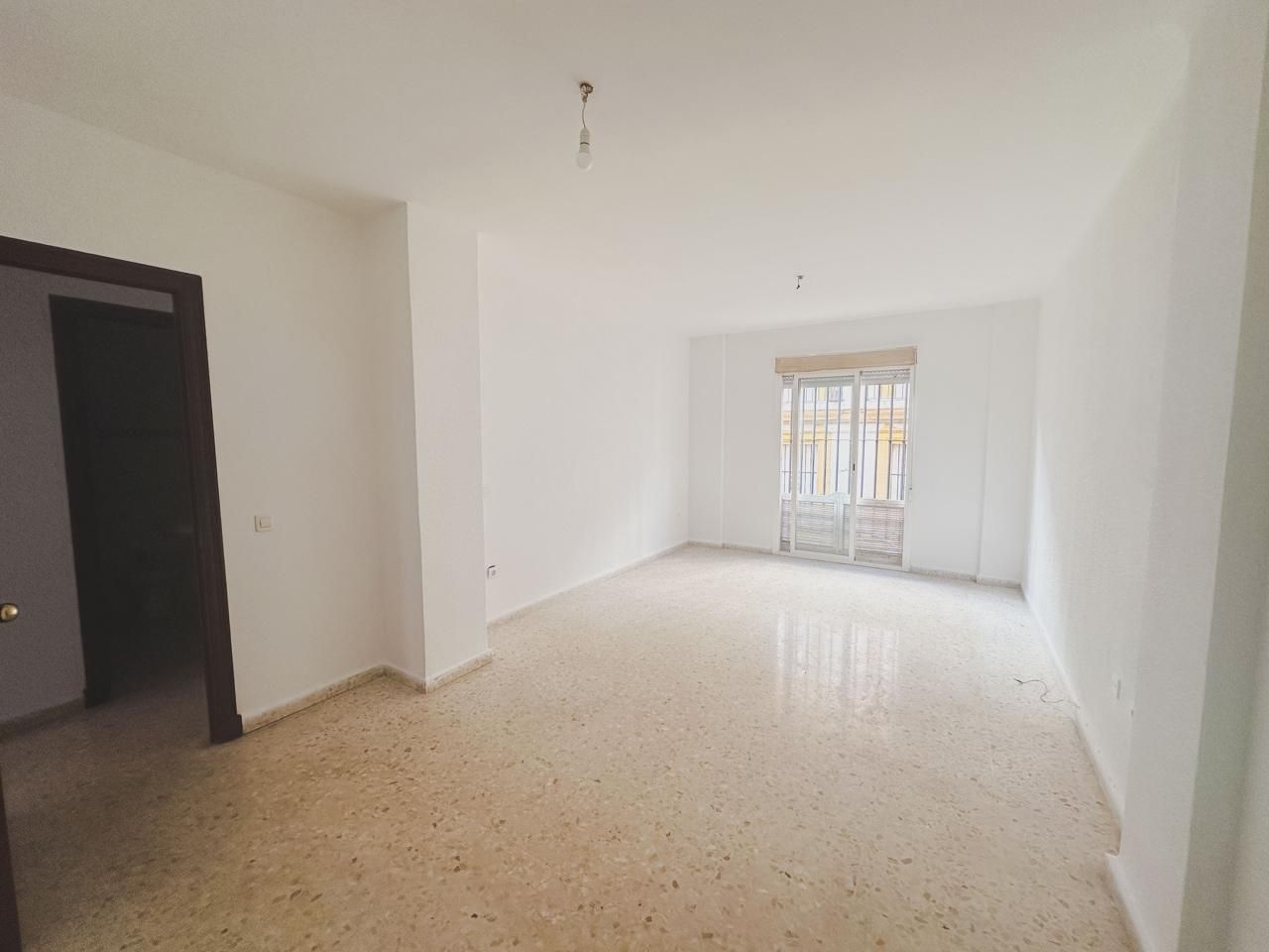 Sala de estar de Planta baja en venta en  Cádiz Capital