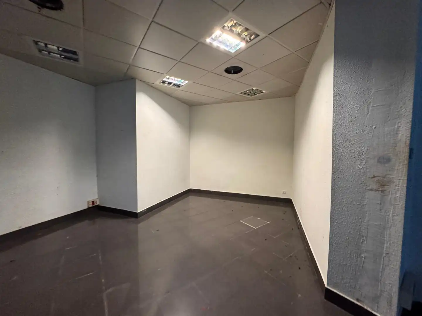 Local en venta en Badalona
