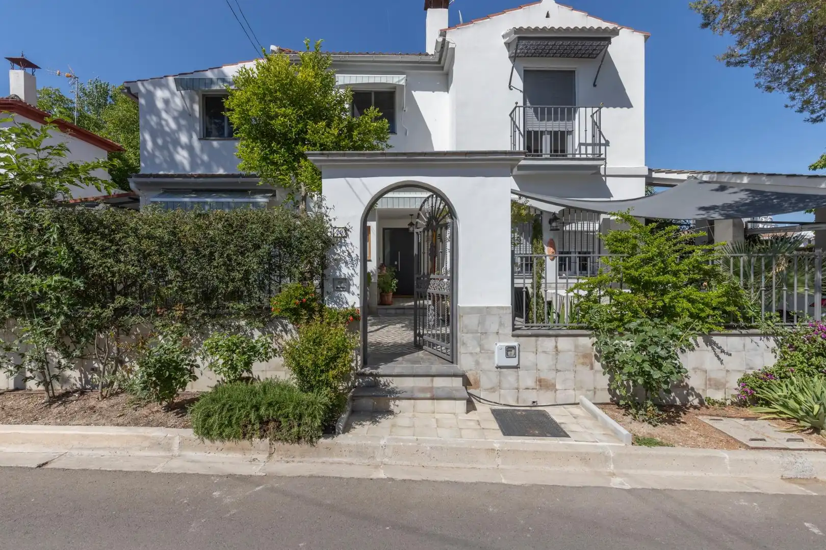 Detached house with terrace for sale in Calle del Mirador de la Sierra, imagen 29