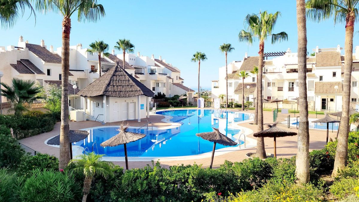 Vista exterior de Apartament en venda en Benalmádena amb Aire condicionat, Calefacció i Terrassa