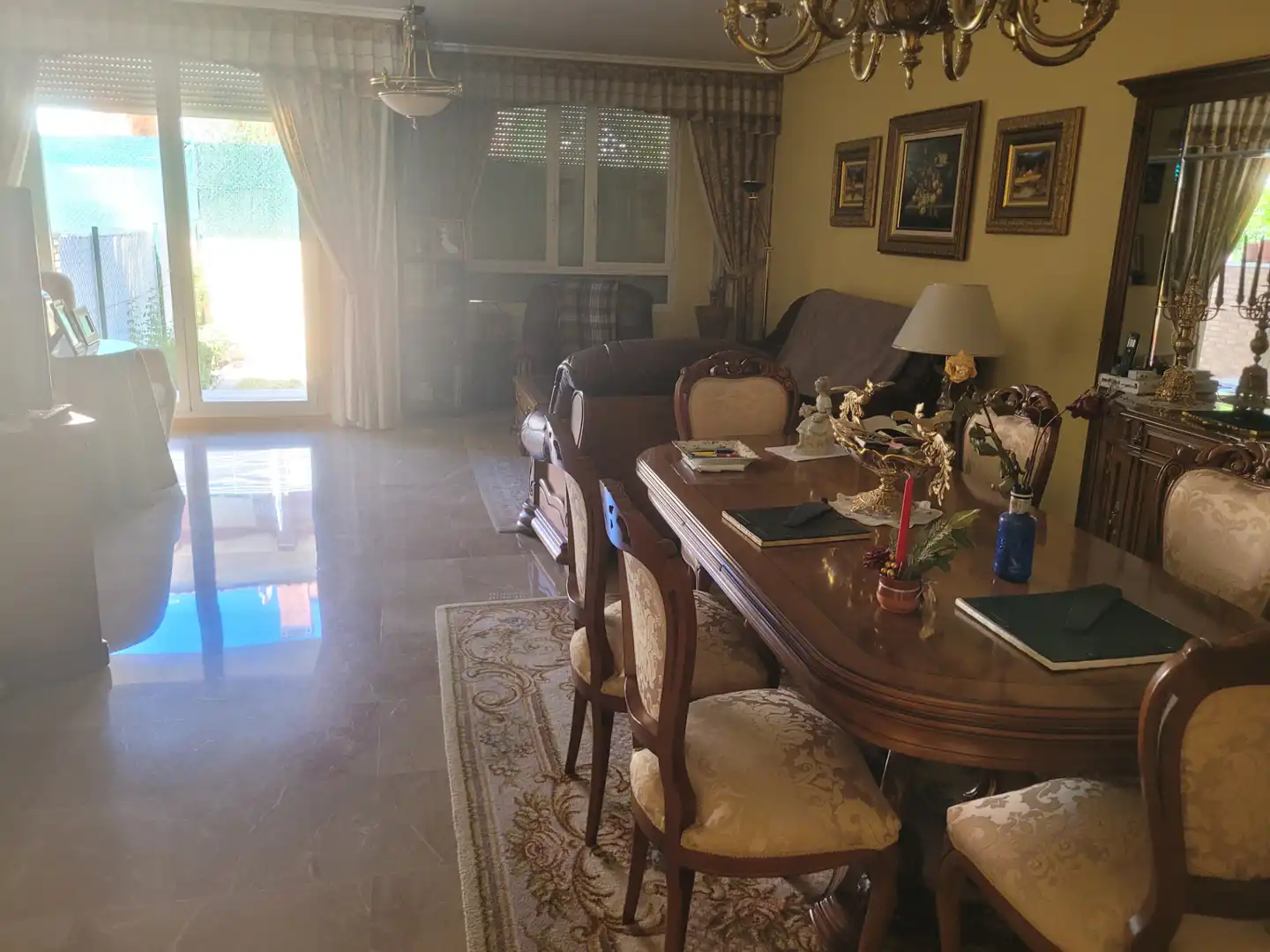 Comedor de Casa adosada en venta en Soria Capital  con Calefacción, Jardín privado y Parquet
