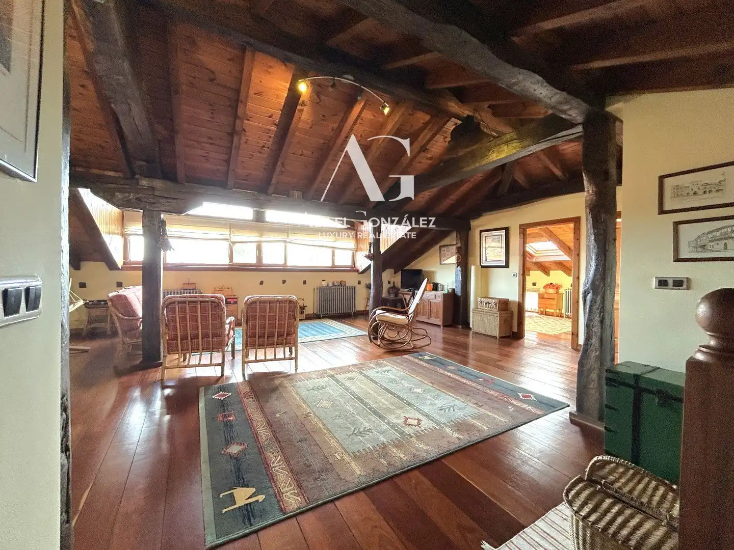 Sala de estar de Casa o chalet en venta en Camargo con Calefacción, Terraza y Amueblado