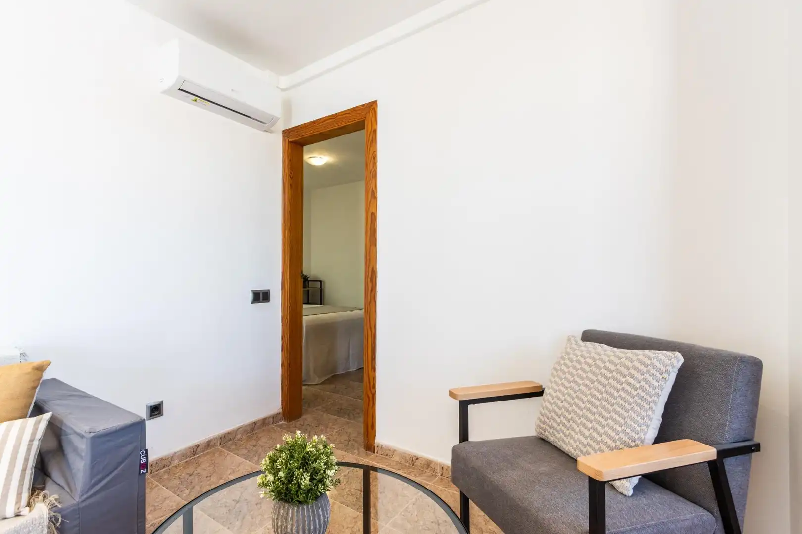 Dachboden zum Verkauf in Terrassa mit Klimaanlage, Heizung und Terrasse