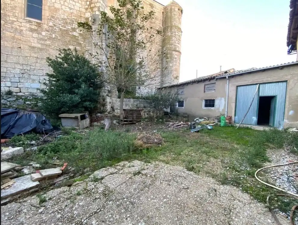 Casa o chalet en venta en Palenzuela con Jardín privado, Amueblado y Alarma