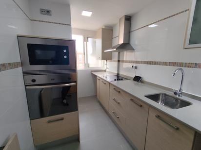 Kitchen of Flat for sale in Badalona  with Air Conditioner, Oven and Microwave