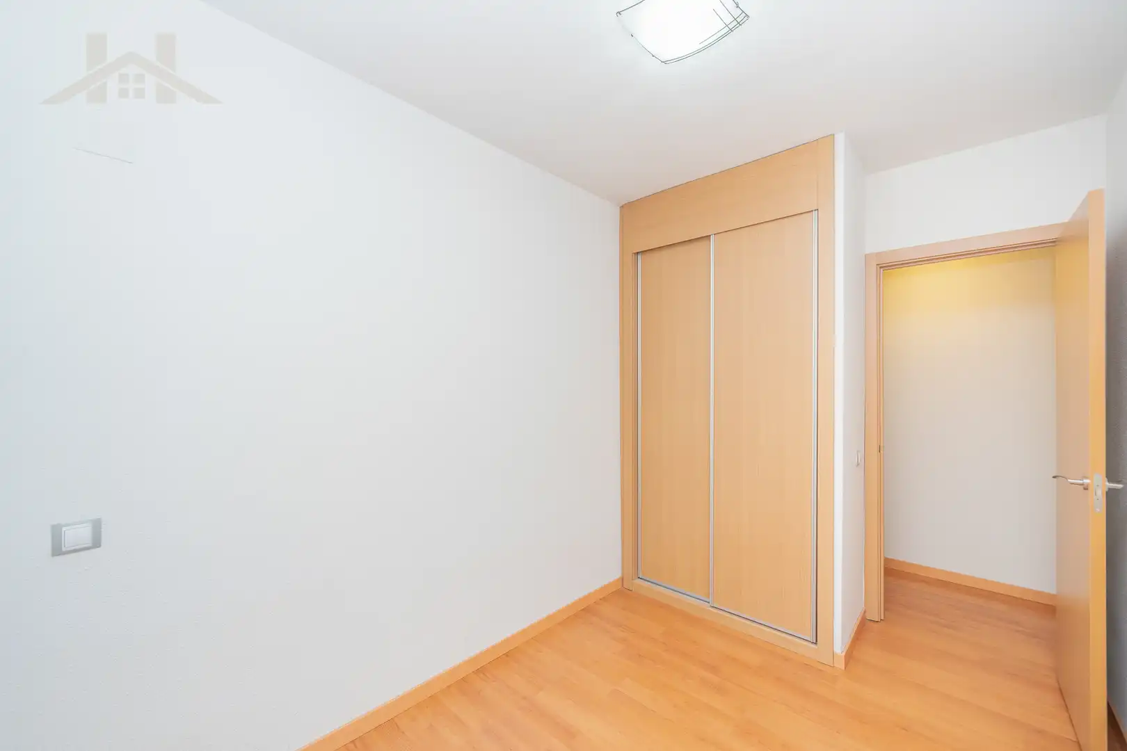 Habitación de Piso en venta en San Lorenzo de El Escorial con Calefacción, Terraza y Trastero