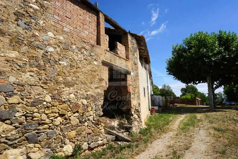 Vista exterior de Finca rústica en venda en Brunyola i Sant Martí Sapresa amb Calefacció, Jardí privat i Terrassa