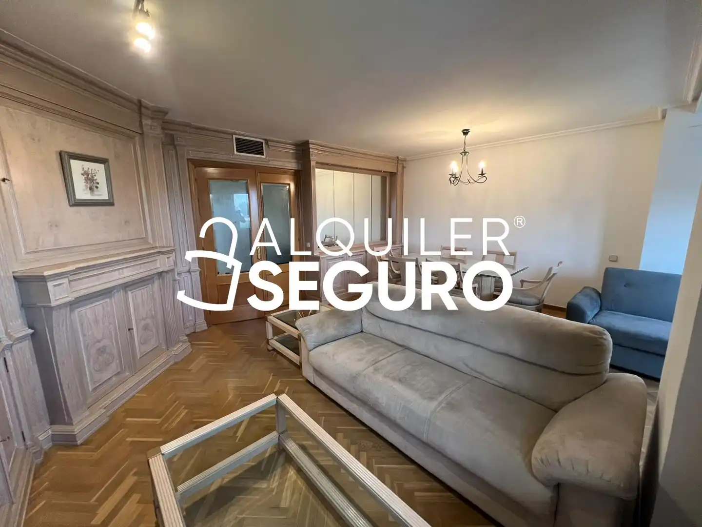 Living room of Flat for rent in Madrid  with Air Conditioner, Heating and Swimming Pool