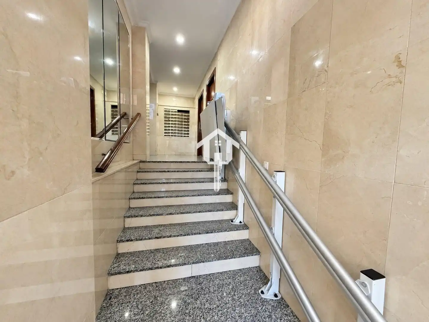 Piso en venta en Benalúa - Babel