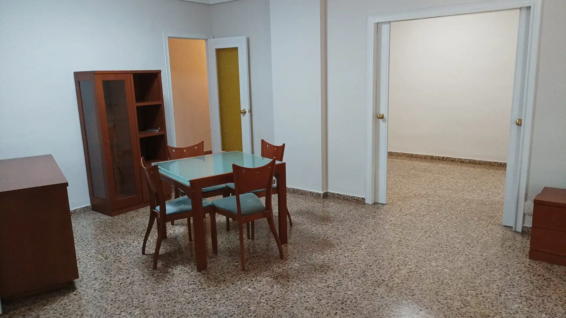 Pis de lloguer a Avinguda de Burjassot, 27, Les Tendetes - Avenida Burjassot