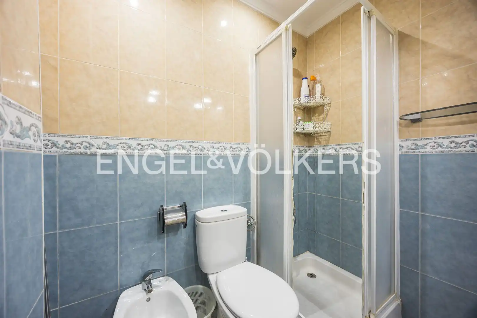 Baño de Planta baja en venta en Chipiona con Calefacción y Terraza