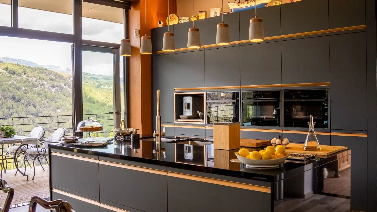 Cocina de Casa o chalet en venta en El Castell de Guadalest con Aire acondicionado, Calefacción y Jardín privado