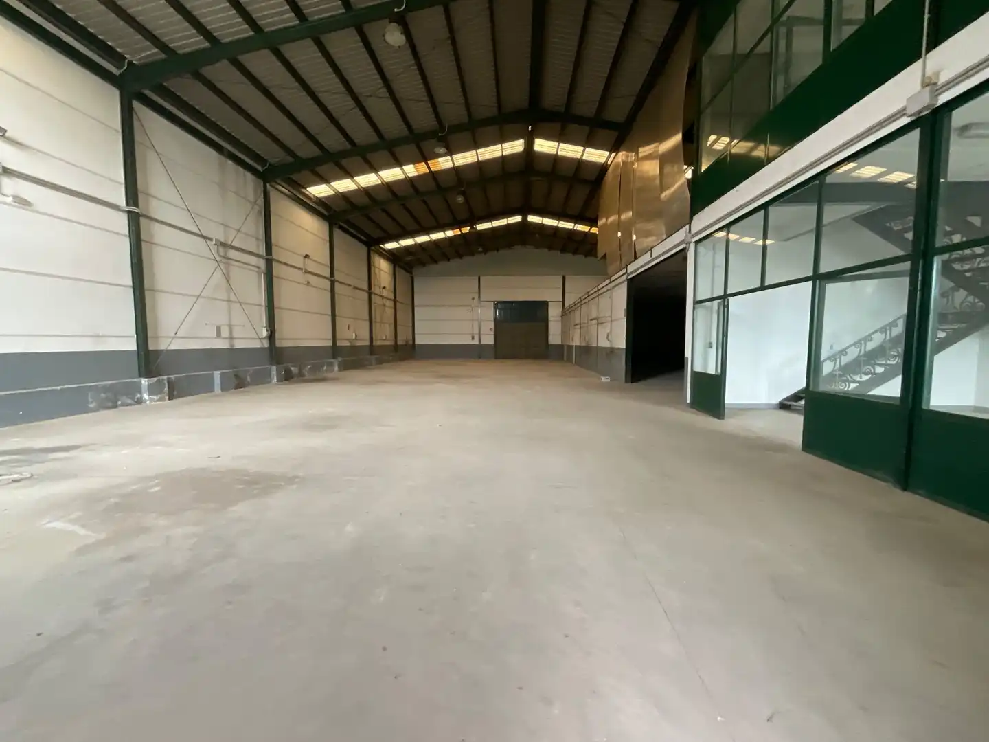 Nave industrial de alquiler en Villanueva de Algaidas