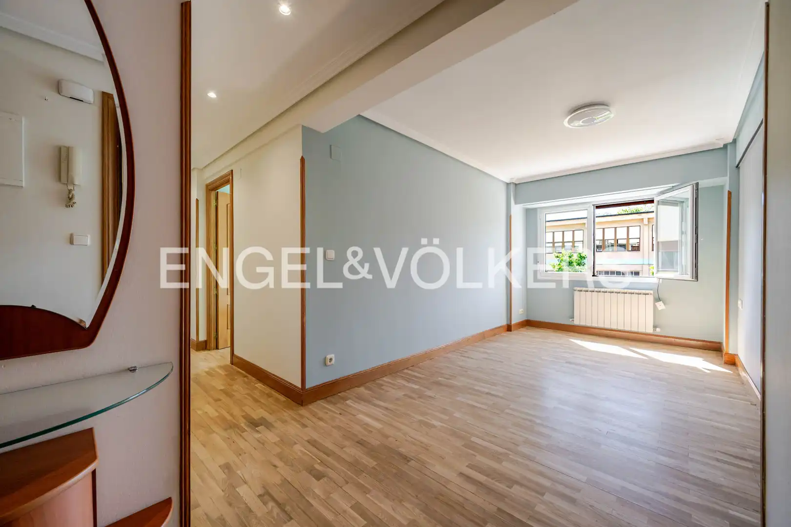 Sala de estar de Piso en venta en Hernani con Calefacción y Balcón
