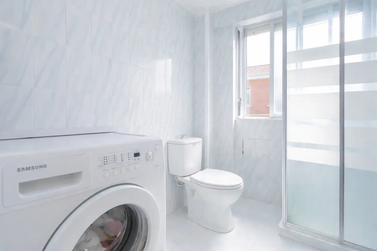 Bathroom of Flat for sale in Pozuelo de Alarcón  with Heating, Terrace and Furnished