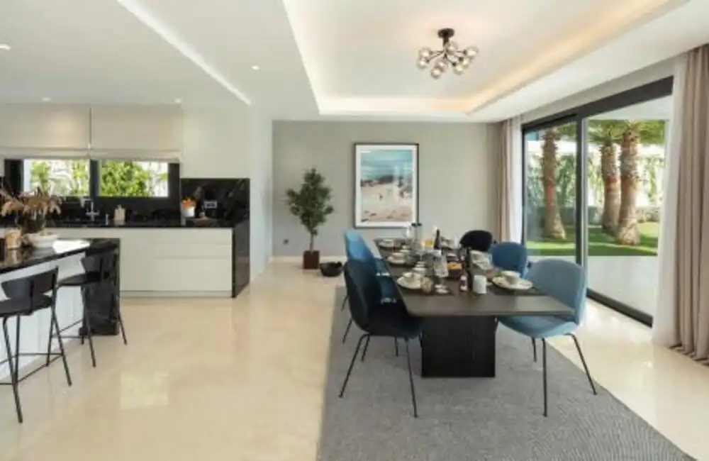 Casa con terraza en venta en Nueva Andalucía, imagen 5