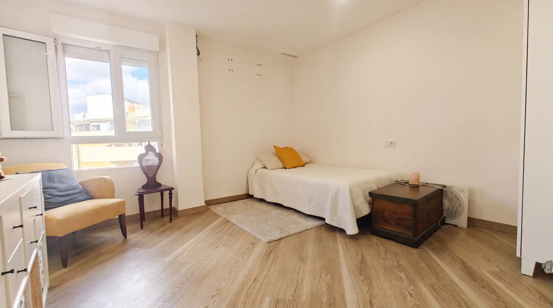Dormitori de Pis en venda en Alicante / Alacant amb Aire condicionat, Calefacció i Parquet