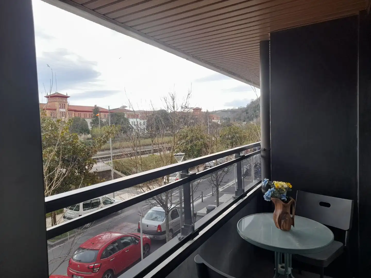 Terrasse von Wohnung zur Miete in Loiola