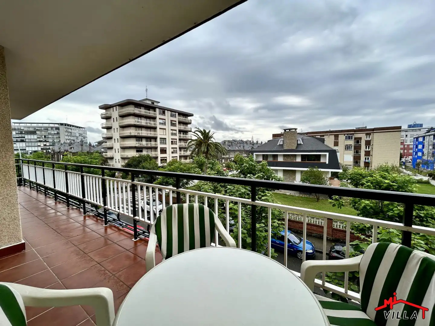 Vista exterior de Piso en venta en Laredo con Terraza y Amueblado