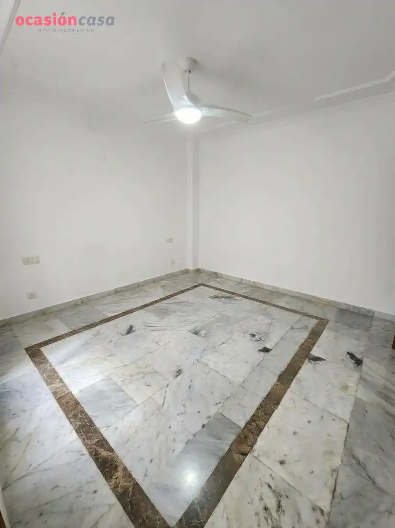 Casa adosada en venta en Poniente-Sur