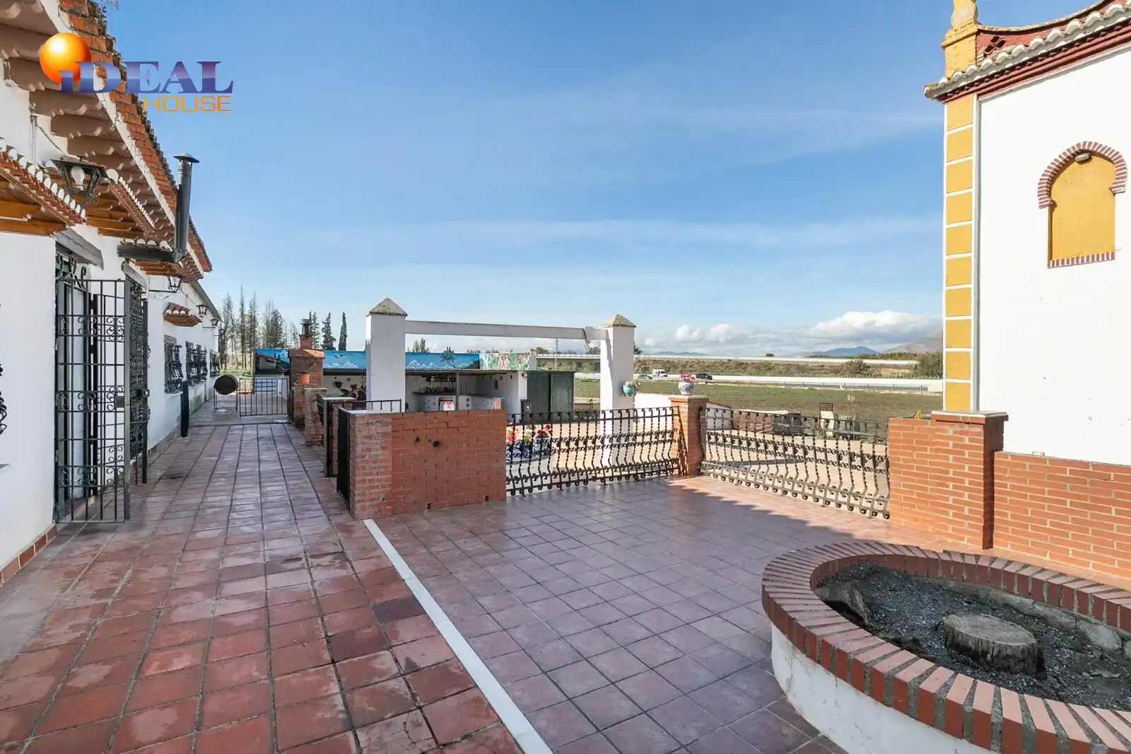 Casa rustica con giardino in vendita a Ctr Santafe S/N, imagen 3