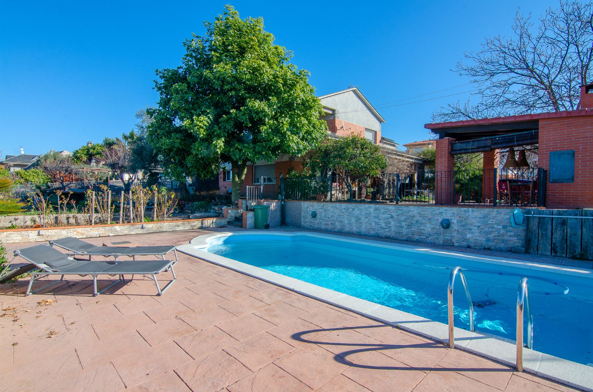 Piscina de Casa o chalet en venta en Santa Eulàlia de Ronçana con Aire acondicionado, Jardín privado y Terraza