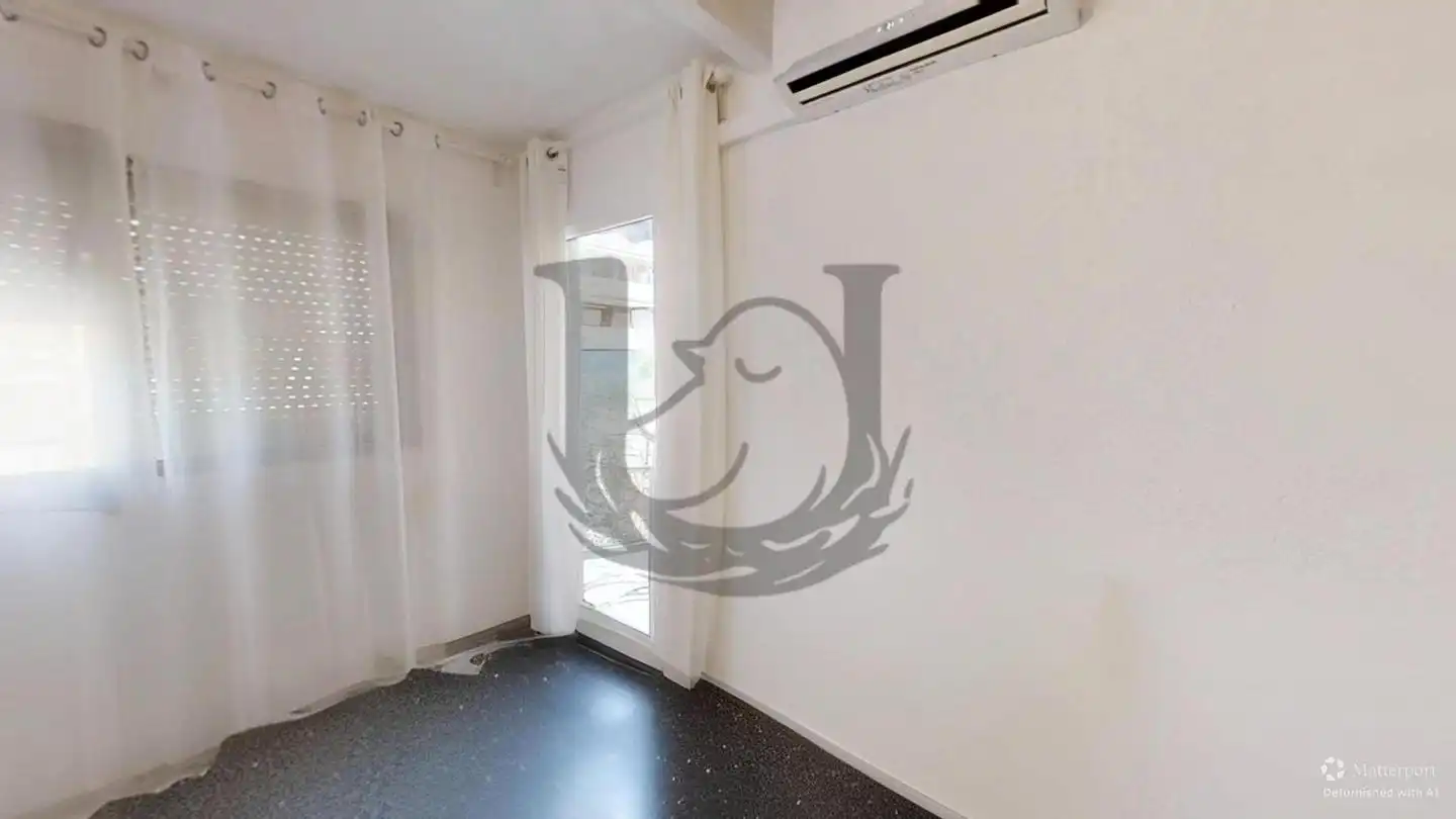 Bedroom of Flat for sale in Silla  with Air Conditioner and Terrace