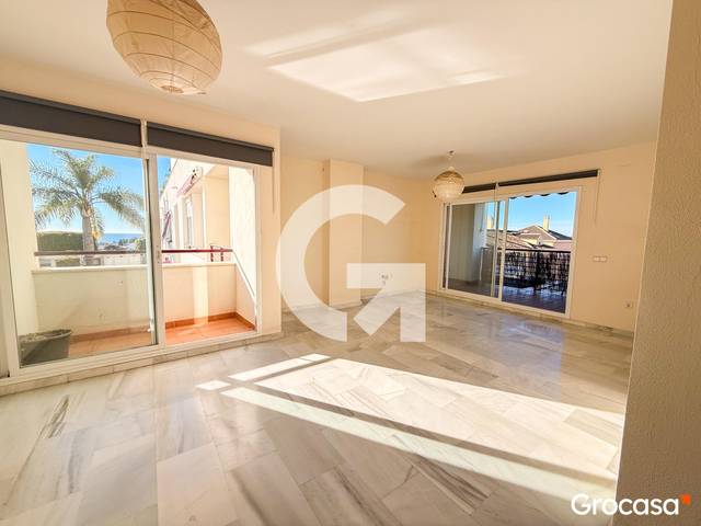 Piso en Venta en AV PALMERAS DE BAVIERA (LAS) en Caleta de Vélez