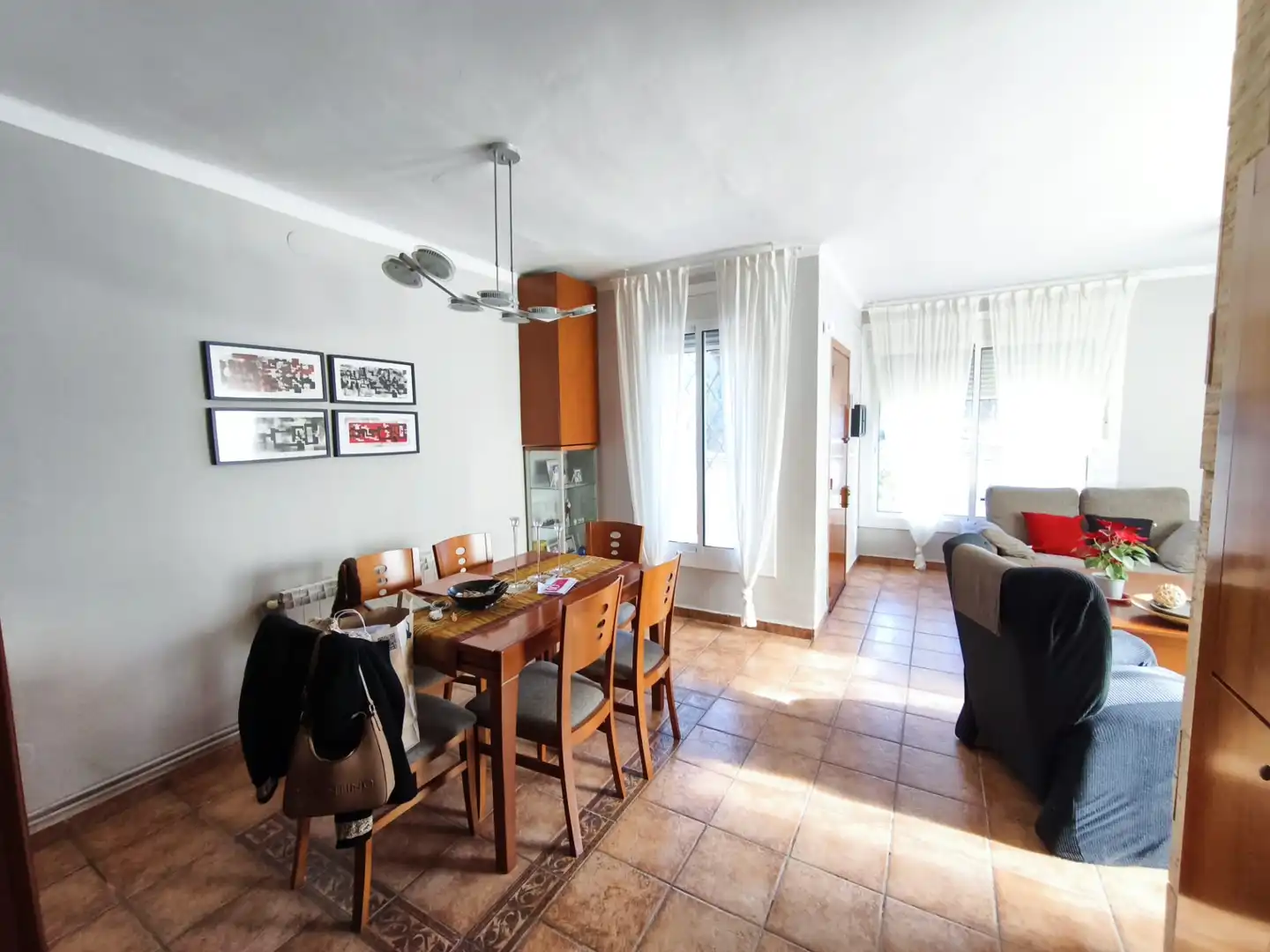 Comedor de Casa o chalet en venta en Salou con Aire acondicionado, Calefacción y Jardín privado
