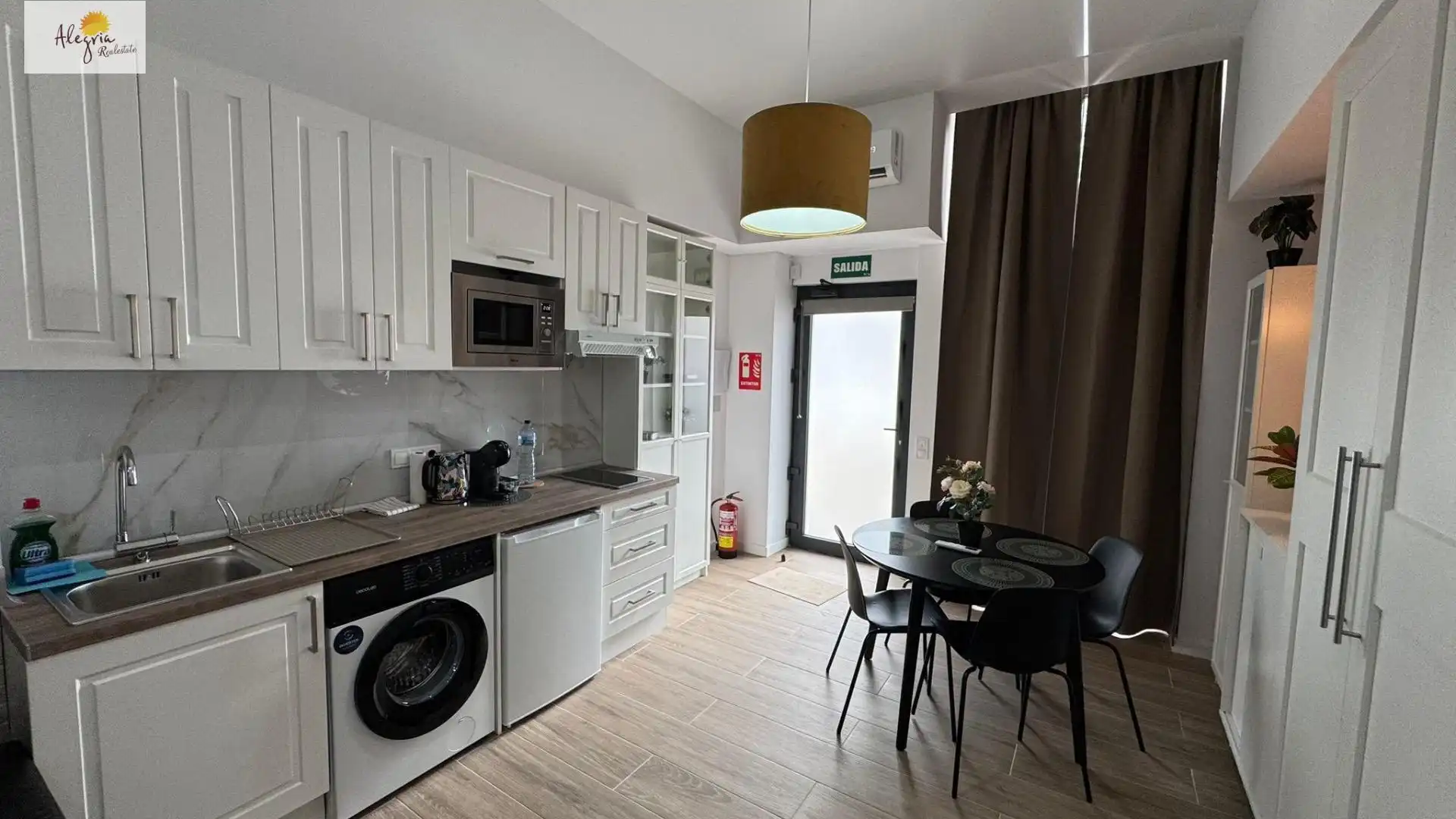 Kitchen of Apartments for sale in Valencia  with Air Conditioner, Heating and Furnished