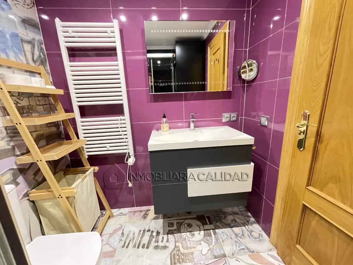 Bany de Pis en venda en Burgos amb Calefacció