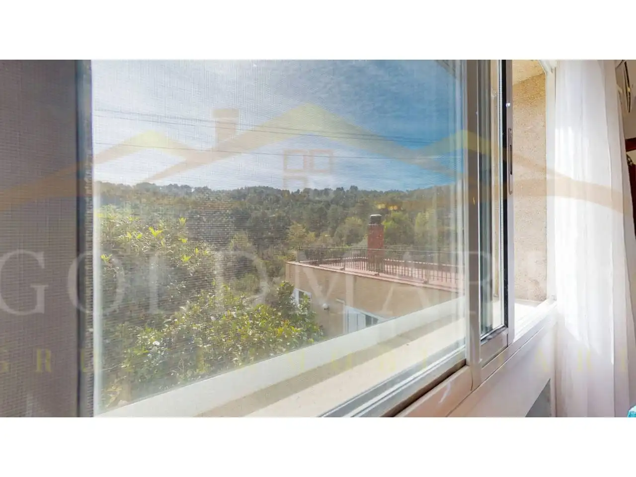 Vista exterior de Casa o xalet en venda en Corbera de Llobregat amb Aire condicionat, Calefacció i Jardí privat