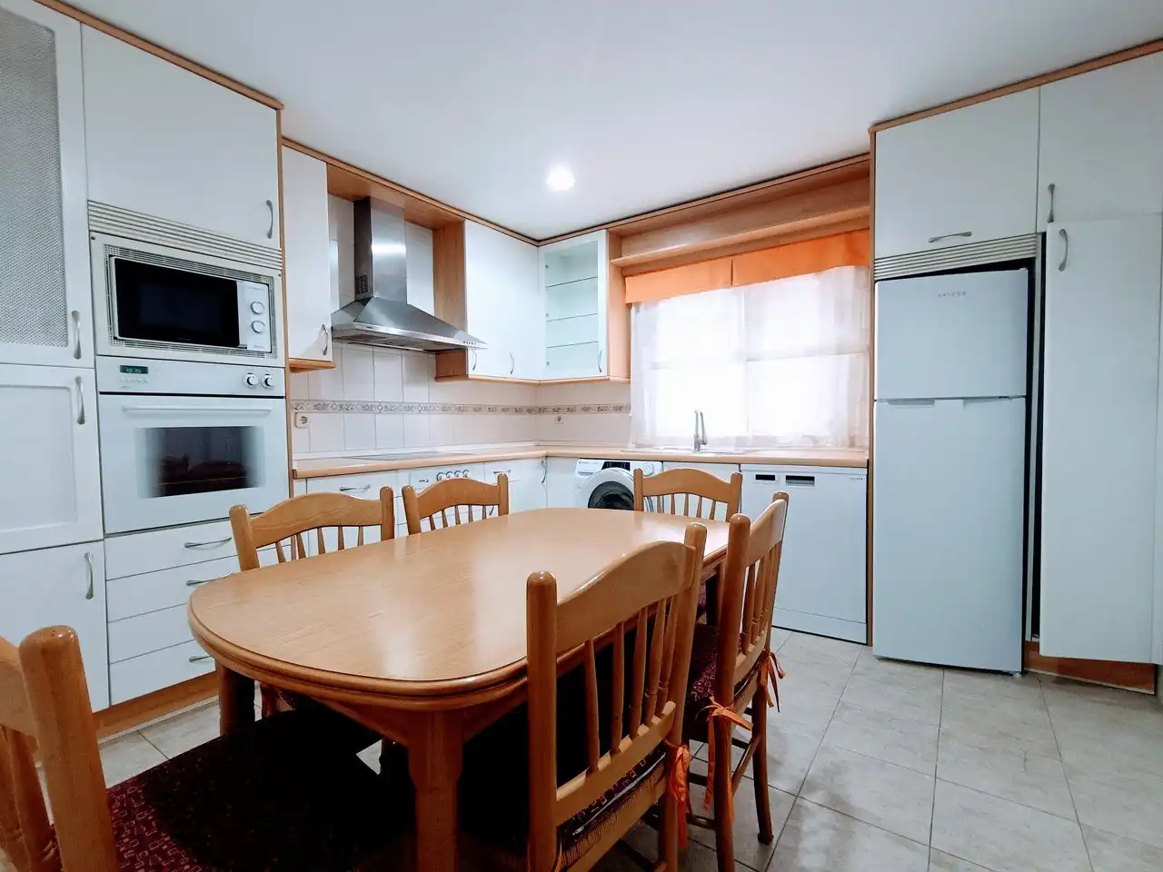 Cuina de Casa o xalet de lloguer en Villaviciosa de Odón amb Calefacció, Parquet i Forn